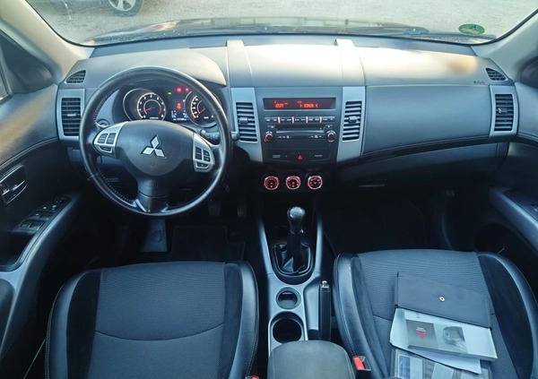 Mitsubishi Outlander cena 37900 przebieg: 171000, rok produkcji 2010 z Zgierz małe 596